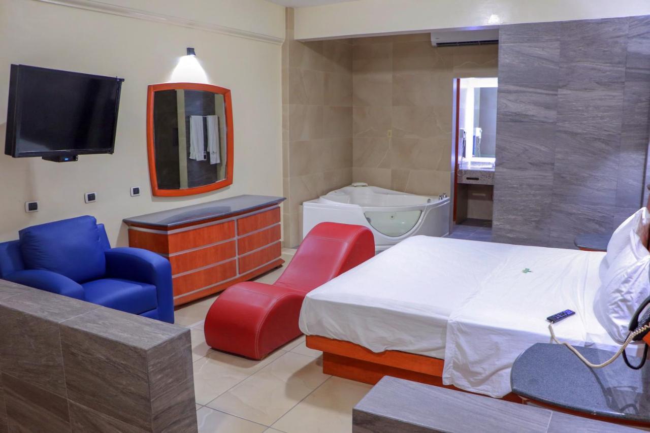 Autohotel Ilussion Córdoba Εξωτερικό φωτογραφία