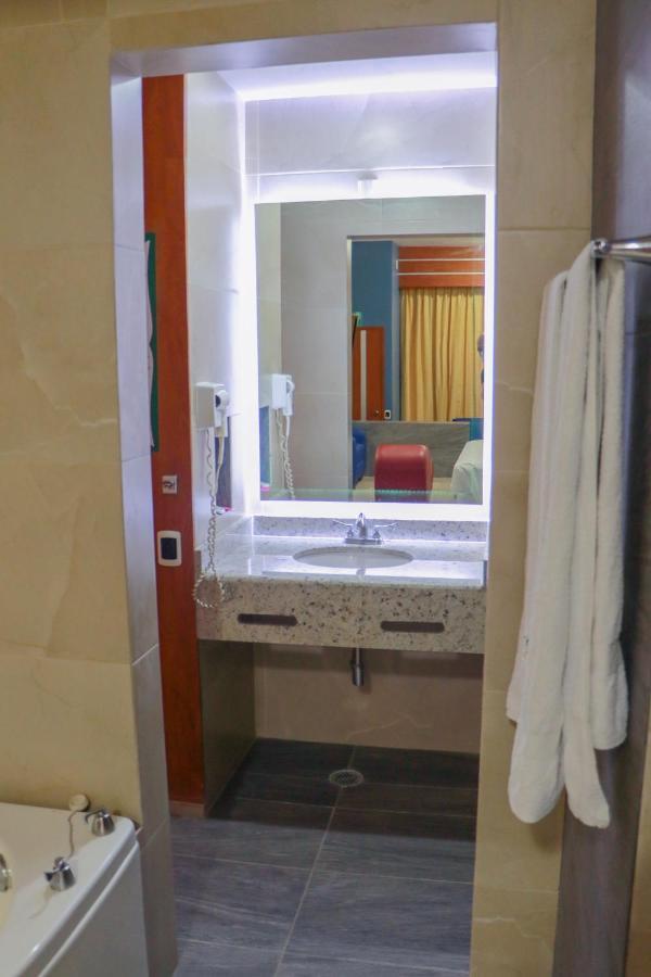Autohotel Ilussion Córdoba Εξωτερικό φωτογραφία