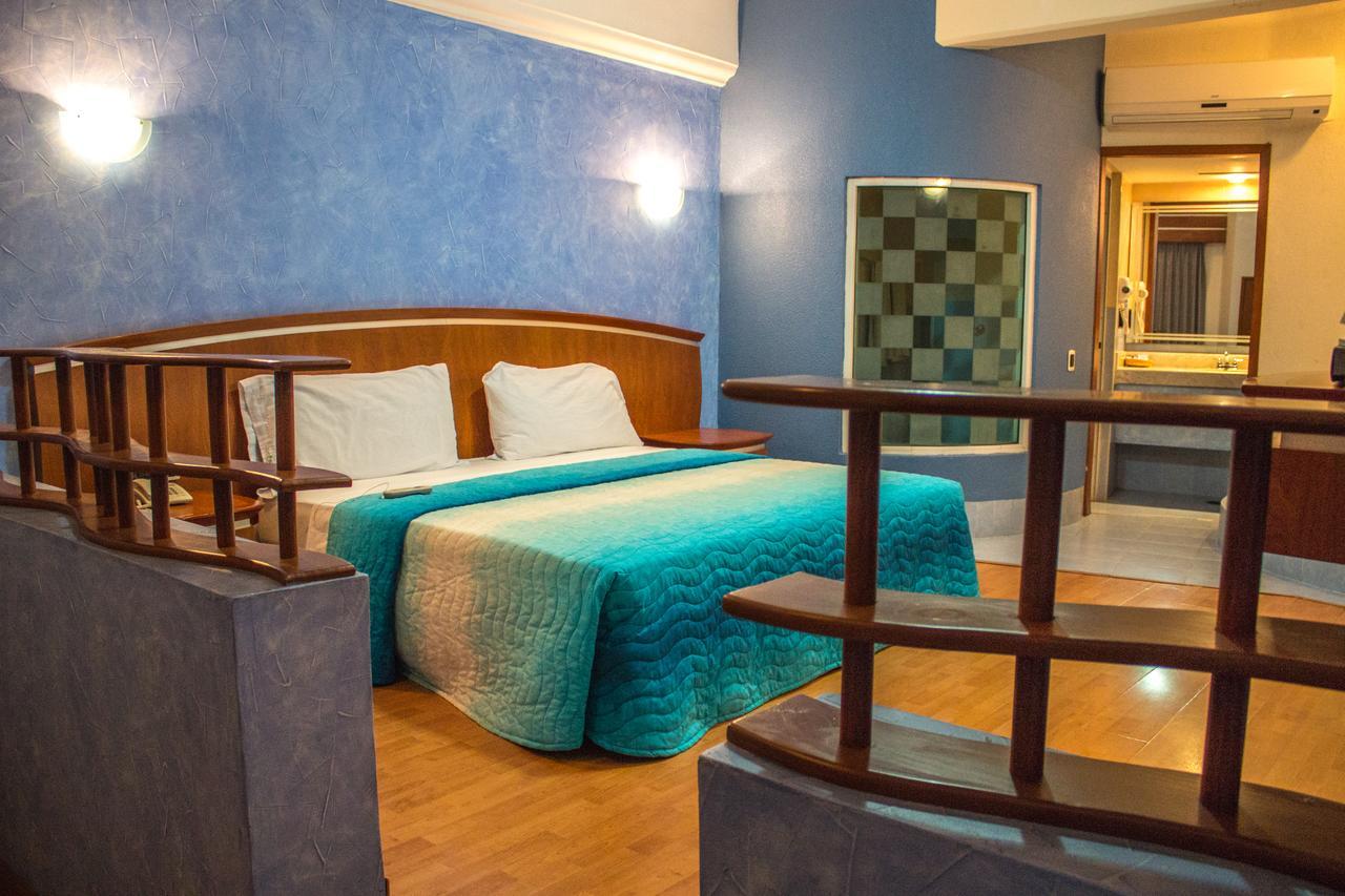 Autohotel Ilussion Córdoba Εξωτερικό φωτογραφία
